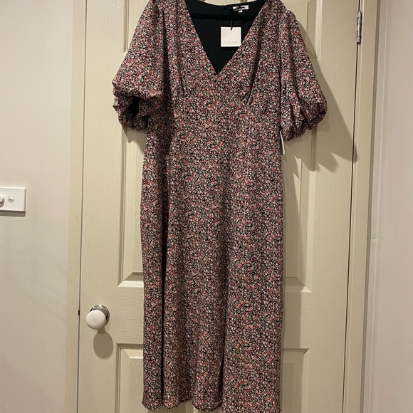 Tussah! Verona Midi Dress! Size 18! New with tags. - Picture 4 of 9